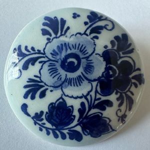 Vintage Delfts Holland Porcelain Floral Brooch / Pin (Signed)